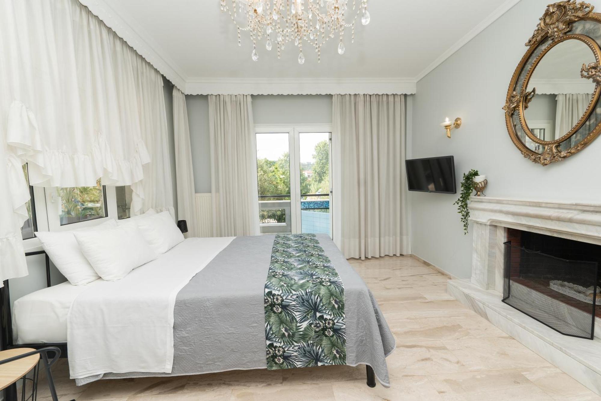 Glykanisos Suites Néa Péramos Exteriér fotografie